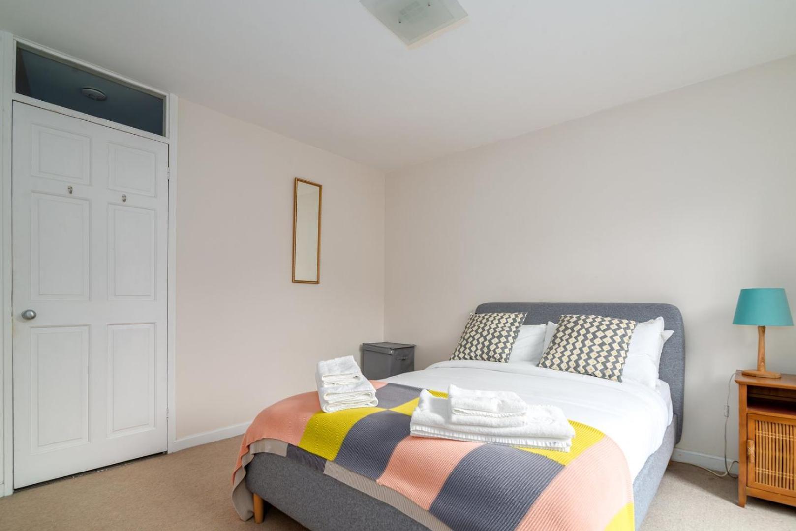 Guestready - Lovely Ground Floor Duplex With Patio In Southbank Apartment London Ngoại thất bức ảnh