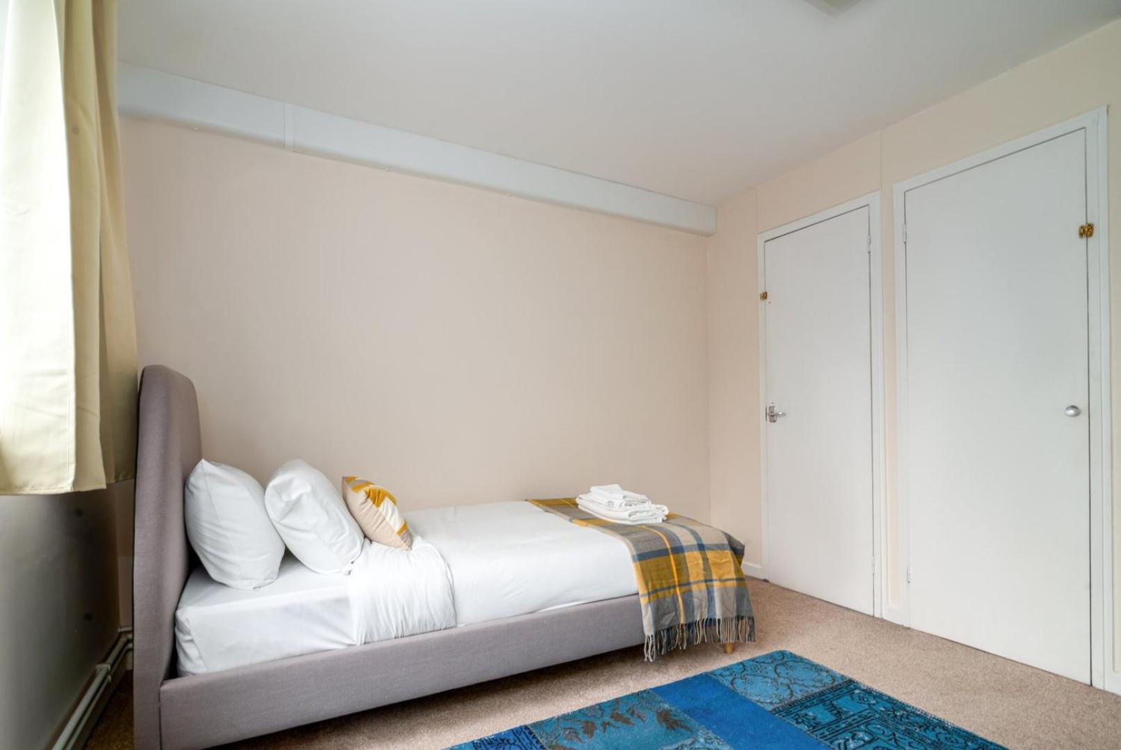 Guestready - Lovely Ground Floor Duplex With Patio In Southbank Apartment London Ngoại thất bức ảnh